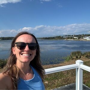 Meet your Posher, Toni